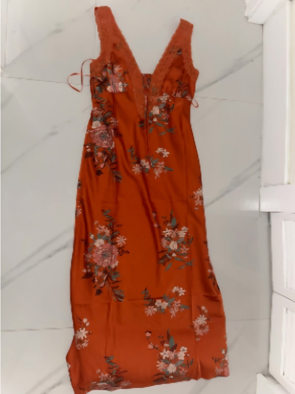 V-Neck Slip - Picture 4 of 6